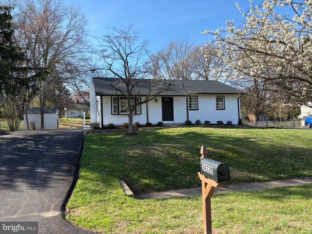 24320 LOG HOUSE RD, Gaithersburg, MD 20882