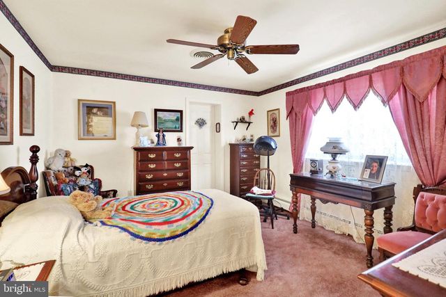 1221 BROADWAY BLVD, Reading, PA 19607