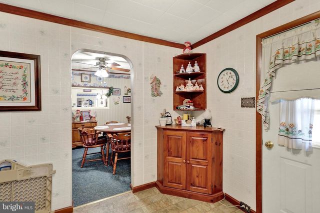 1221 BROADWAY BLVD, Reading, PA 19607