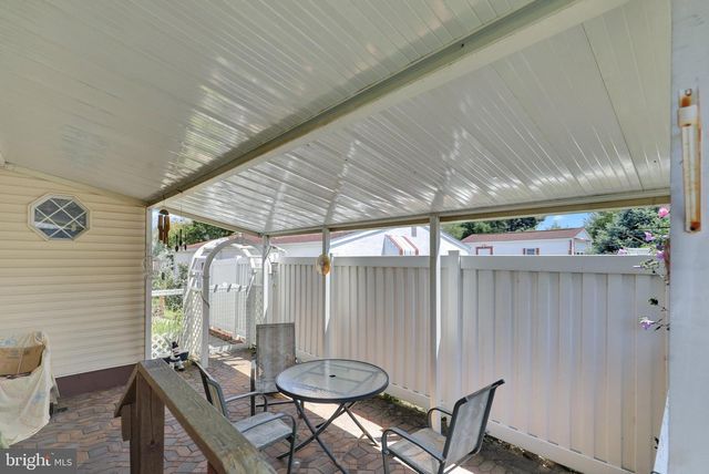 1221 BROADWAY BLVD, Reading, PA 19607