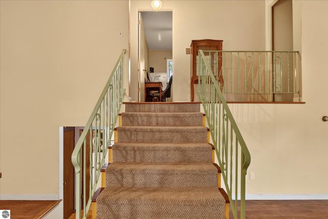 189 Westview Drive, Alma, MI 48801