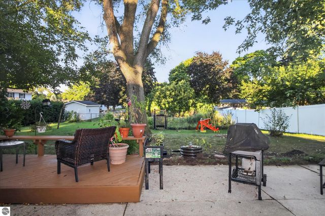 189 Westview Drive, Alma, MI 48801