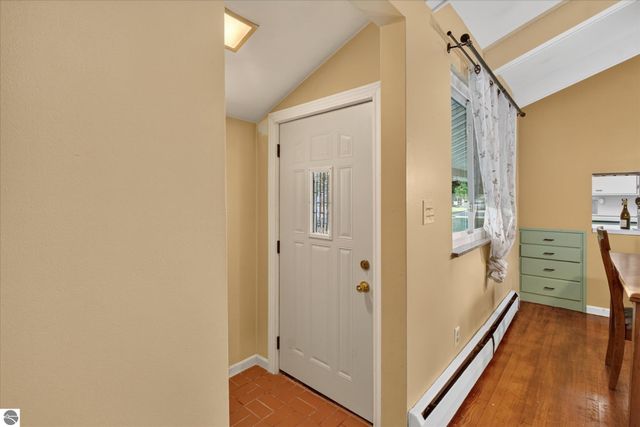 189 Westview Drive, Alma, MI 48801