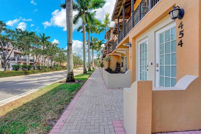 454 SW 147TH AVENUE 4601, Pembroke Pines, FL 33027