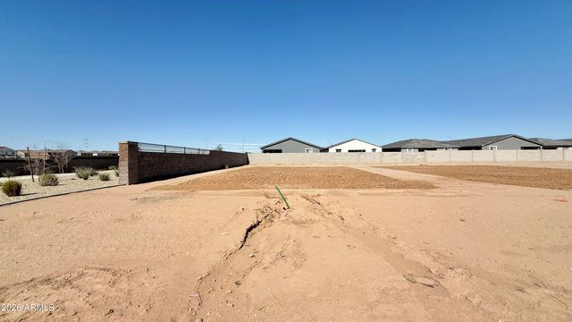 9626 W GABY Road, Tolleson, AZ 85353