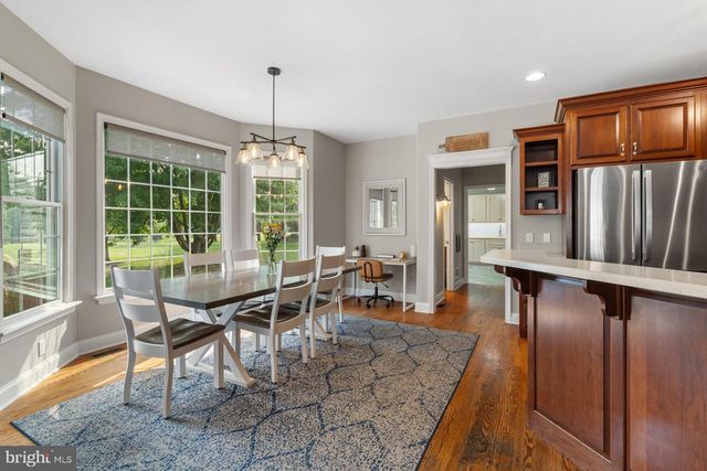 111 CRABAPPLE CT, Hummelstown, PA 17036