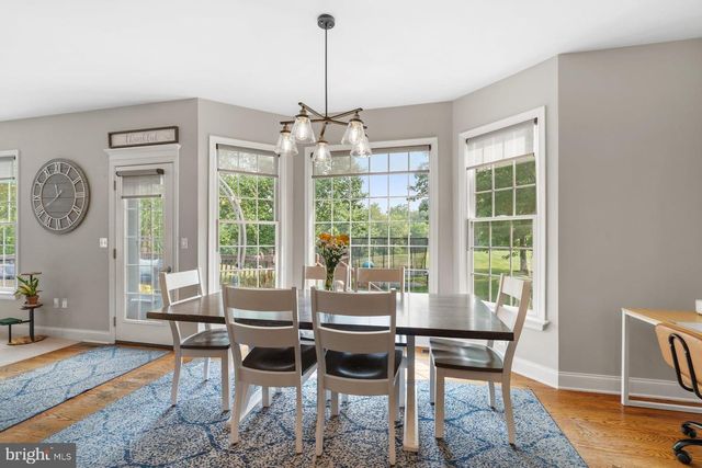 111 CRABAPPLE CT, Hummelstown, PA 17036