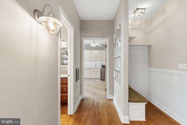 111 CRABAPPLE CT, Hummelstown, PA 17036