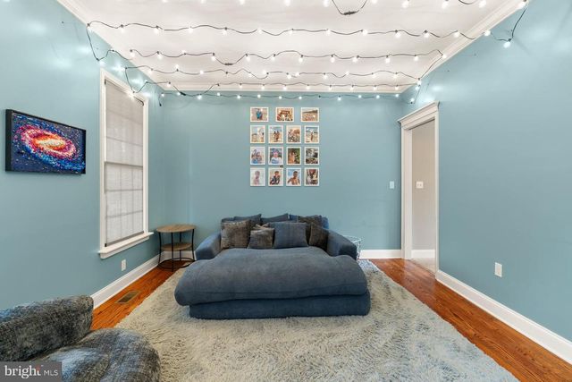 111 CRABAPPLE CT, Hummelstown, PA 17036