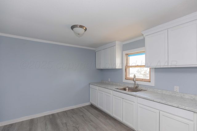 1100 N Missouri Street, Shamrock, TX 79079