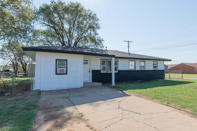 1100 N Missouri Street, Shamrock, TX 79079