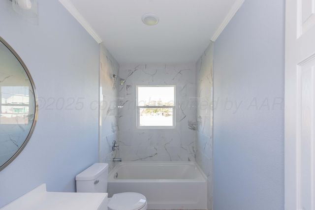 1100 N Missouri Street, Shamrock, TX 79079