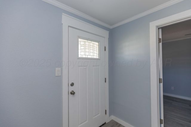 1100 N Missouri Street, Shamrock, TX 79079