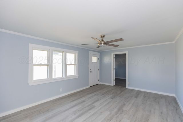 1100 N Missouri Street, Shamrock, TX 79079