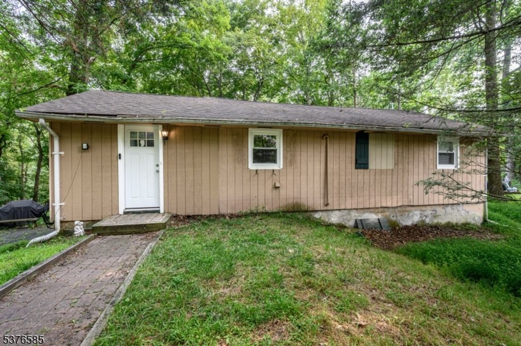 913 Kill Dr, Stillwater Twp., NJ 07860