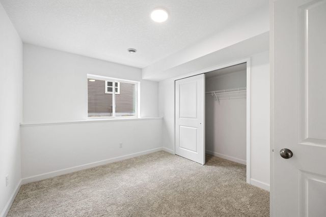 7557 Lotus Lane, Lino Lakes, MN 55038