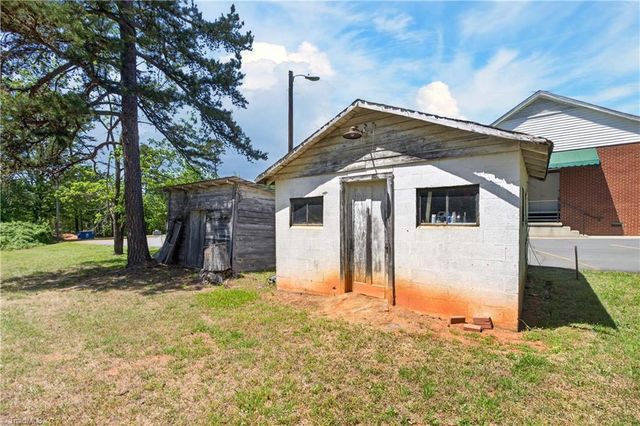 5130 US Highway 220 Bus S, Asheboro, NC 27205