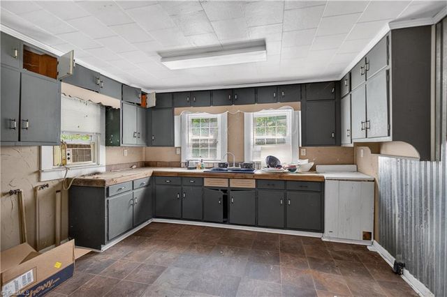5130 US Highway 220 Bus S, Asheboro, NC 27205