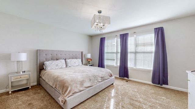 142 Cobblestone Place Dr, Goodlettsville, TN 37072