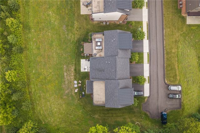 208 Kousa Ln, Peters Twp, PA 15367