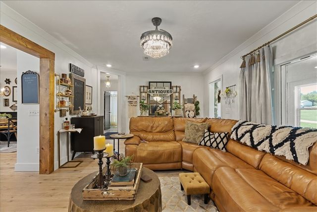 14735 Monark Drive, Neosho, MO 64850