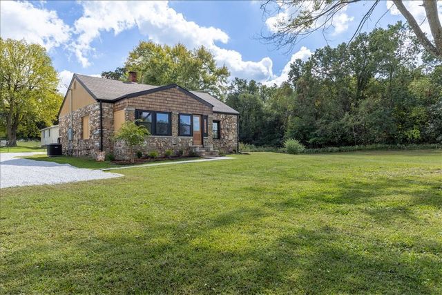 14735 Monark Drive, Neosho, MO 64850