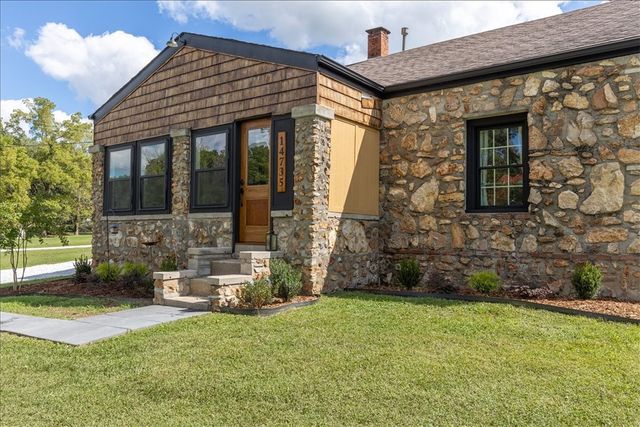 14735 Monark Drive, Neosho, MO 64850