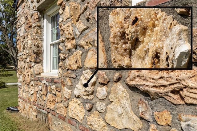 14735 Monark Drive, Neosho, MO 64850