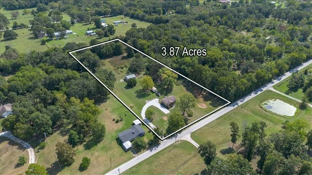 14735 Monark Drive, Neosho, MO 64850