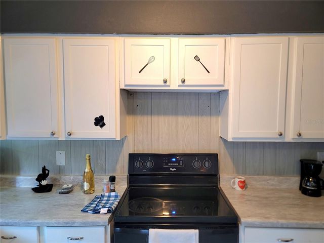 2826 NE 18TH COURT, Ocala, FL 34470