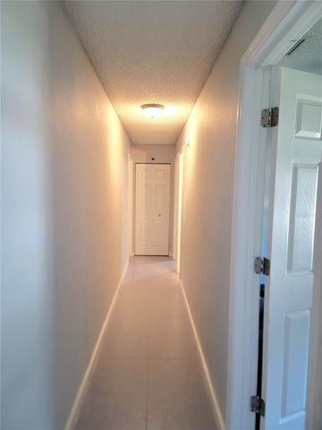 2826 NE 18TH COURT, Ocala, FL 34470