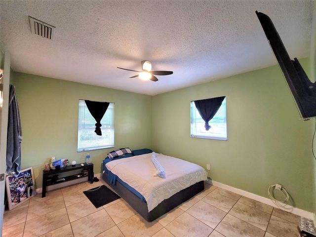 2826 NE 18TH COURT, Ocala, FL 34470