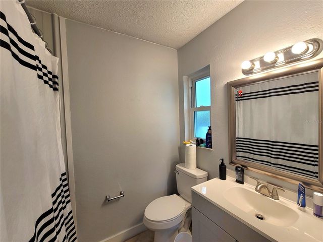 2826 NE 18TH COURT, Ocala, FL 34470