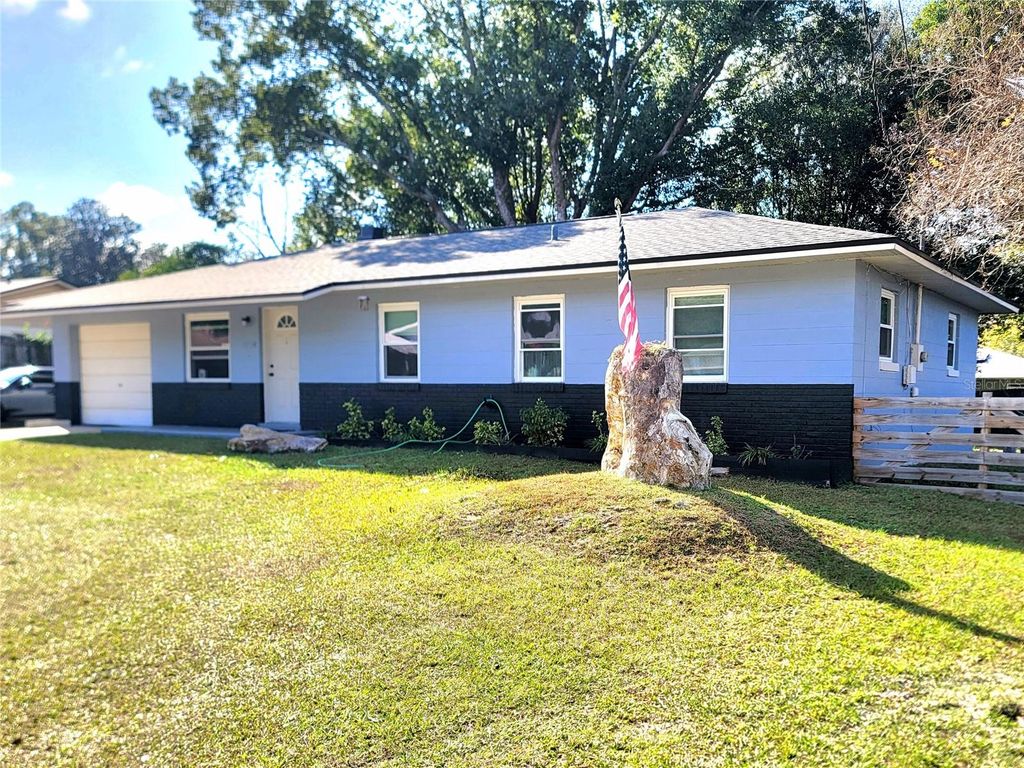 2826 NE 18TH COURT, Ocala, FL 34470