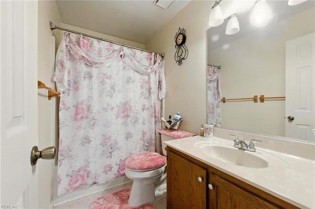 804 Westgate CT, Newport News, VA 23602