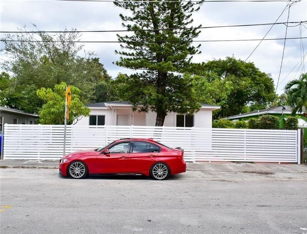 5715 NW 6th Ave, Miami, FL 33127