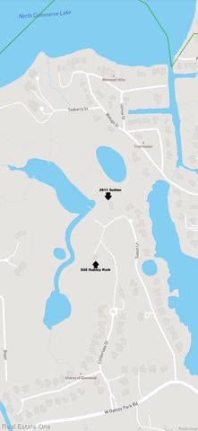 530 W Oakley Park Road, Commerce Charter Township, MI 48390