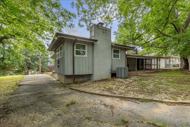 522 Duncan, Fayetteville, AR 72701