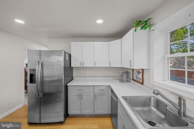 511 HARRISON AVE, Glenolden, PA 19036