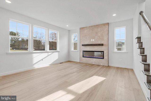 905 HONEYFLOWER DR, Reisterstown, MD 21136