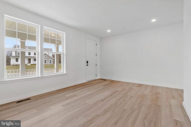 905 HONEYFLOWER DR, Reisterstown, MD 21136