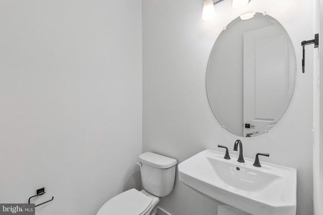 905 HONEYFLOWER DR, Reisterstown, MD 21136