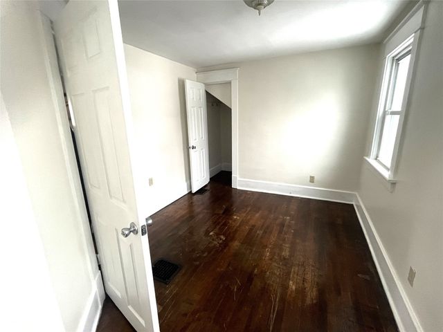 424 LIGHTHOUSE Street, Erie, PA 16507