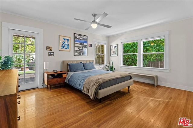 1282 Meadowbrook Avenue, Los Angeles, CA 90019