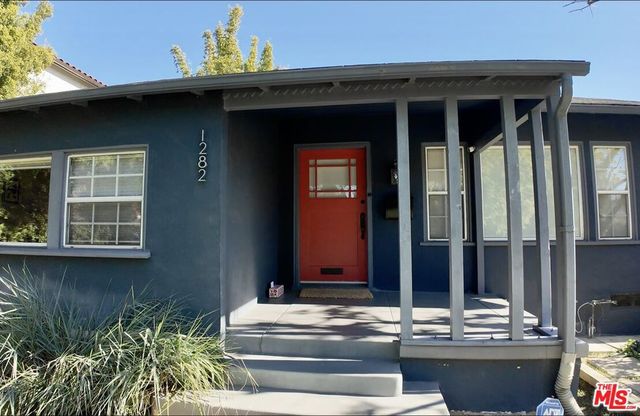 1282 Meadowbrook Avenue, Los Angeles, CA 90019