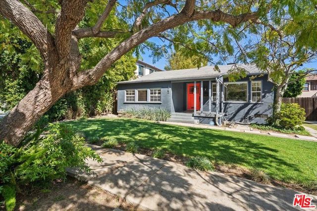 1282 Meadowbrook Avenue, Los Angeles, CA 90019