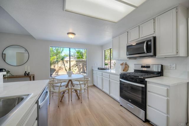 1374 Beringer Lane, Vista, CA 92081