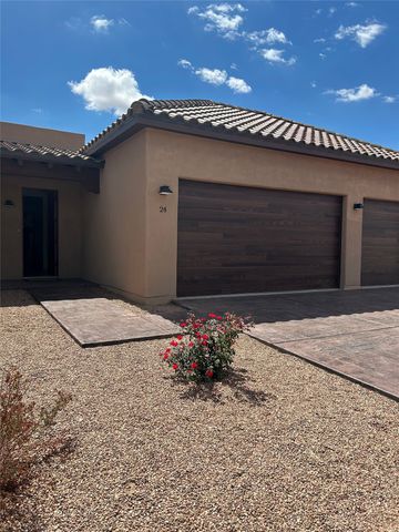 24 Pinon Doblado, Santa Fe, NM 87508