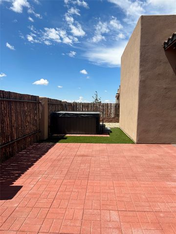 24 Pinon Doblado, Santa Fe, NM 87508
