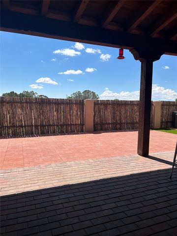 24 Pinon Doblado, Santa Fe, NM 87508